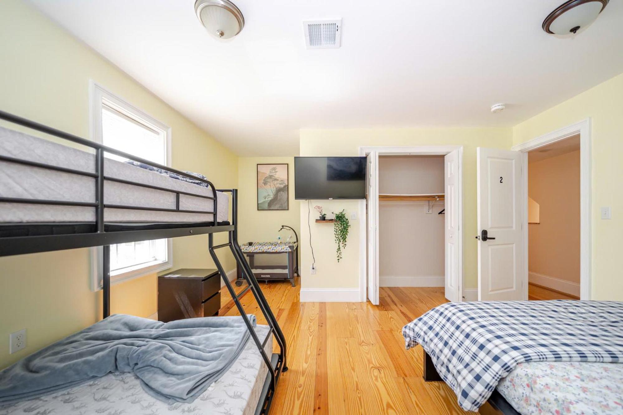 דירות 37 - 3Br Quincy - Cozy Townhouse Near Blue Hills מראה חיצוני תמונה