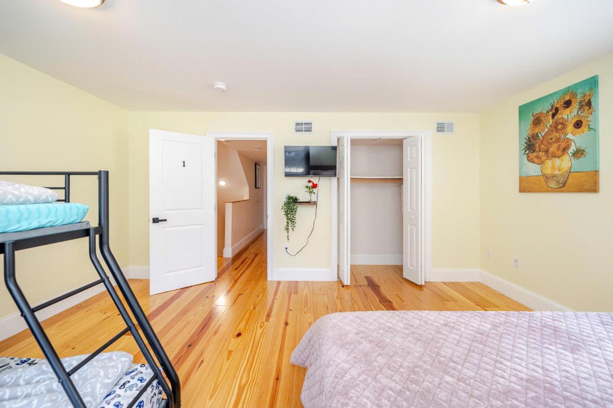 דירות 37 - 3Br Quincy - Cozy Townhouse Near Blue Hills מראה חיצוני תמונה