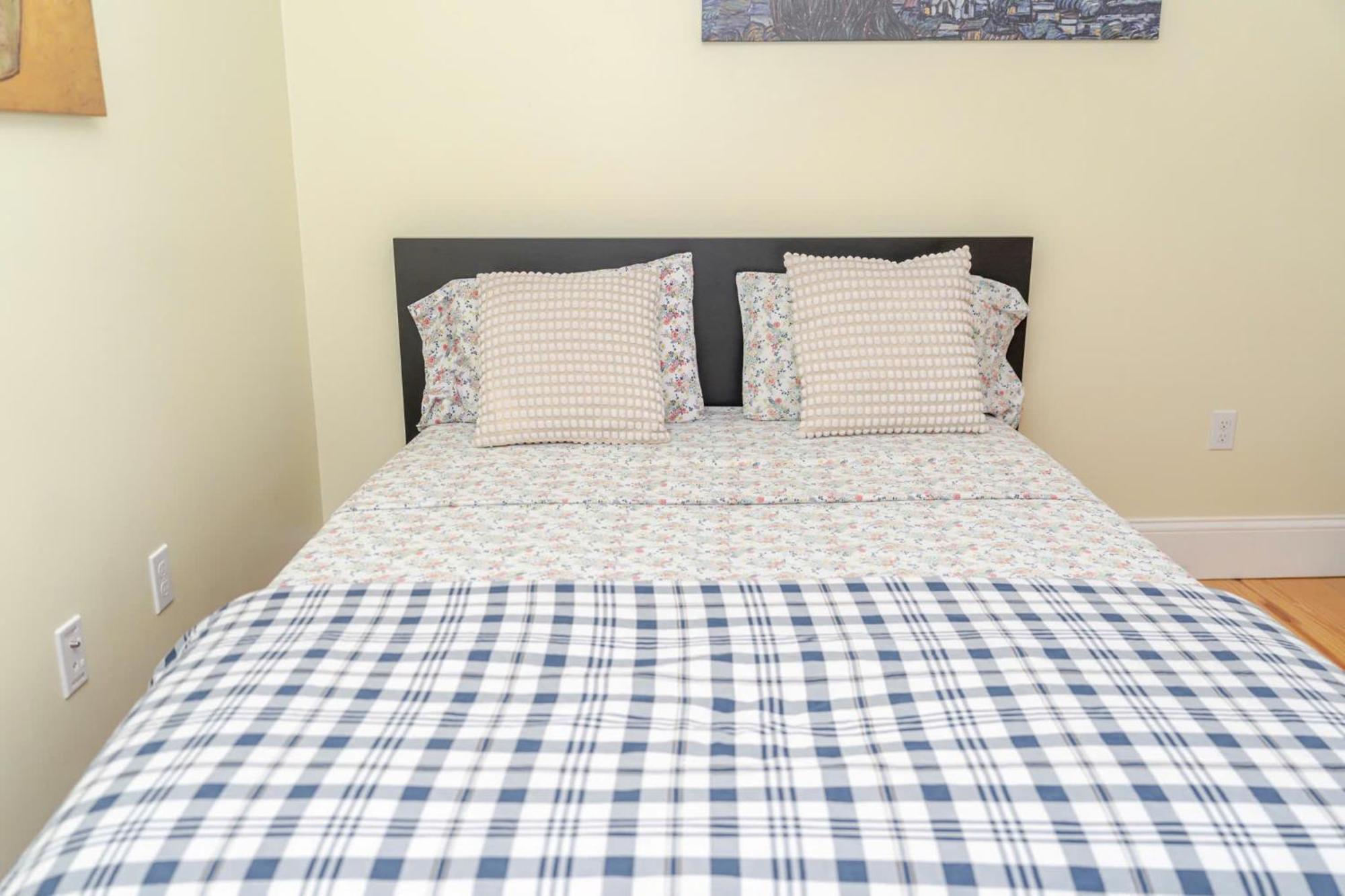 דירות 37 - 3Br Quincy - Cozy Townhouse Near Blue Hills מראה חיצוני תמונה