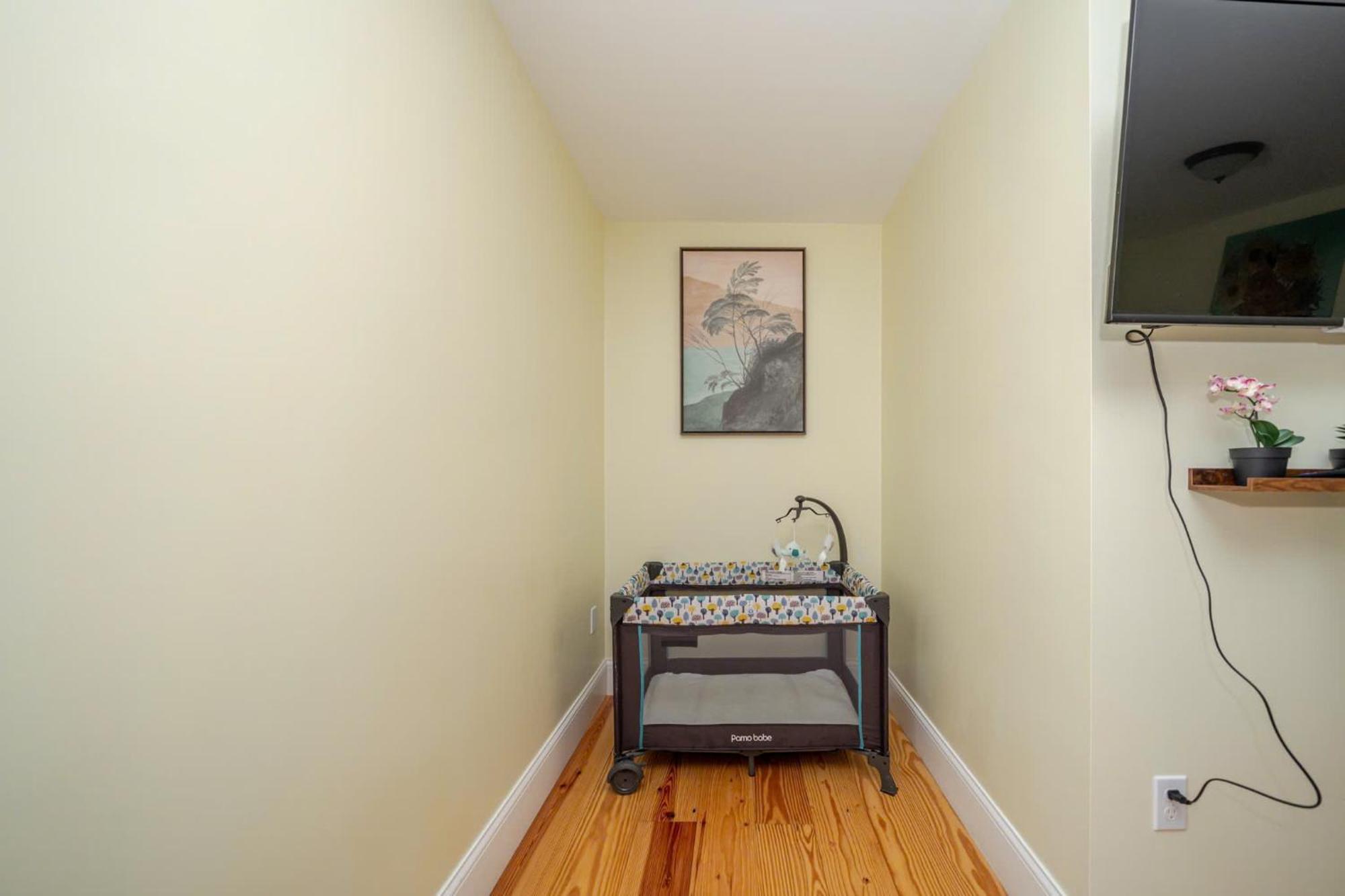 דירות 37 - 3Br Quincy - Cozy Townhouse Near Blue Hills מראה חיצוני תמונה