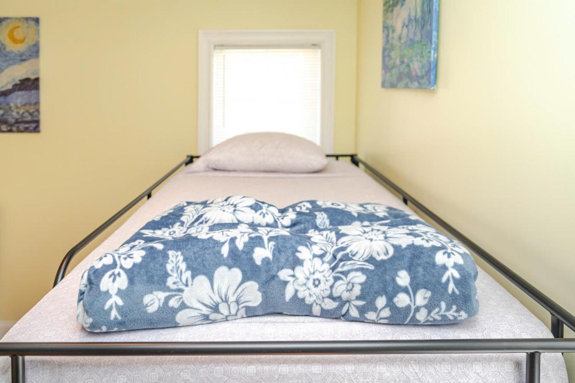 דירות 37 - 3Br Quincy - Cozy Townhouse Near Blue Hills מראה חיצוני תמונה